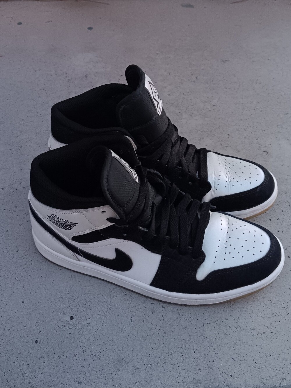 NIKE AIR JORDAN 1 Mid  White Diamond Shorts DH6933-100 Sneakers Mens SZ 8.5